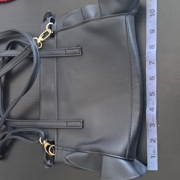 Ardene Black Purse - Picture 3 of 5